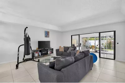 19881 Villa Medici Place, Boca Raton, FL 33434 - Photo 9