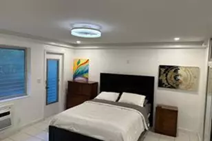 1004 Pennsylvania Ave, Miami Beach, FL 33139 - Photo 3