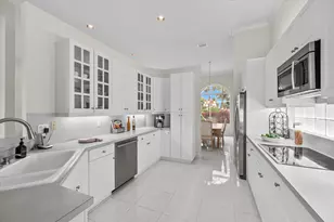 10802 Greenbriar Villa Dr, Wellington, FL 33449 - Photo 17