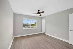 624 Southwind Cir, North Palm Beach, FL 33408 - Photo 13