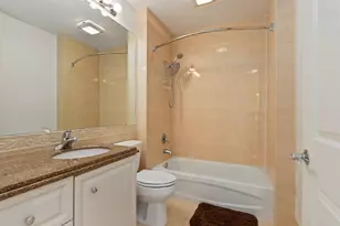 13 Harbour Isle Dr W, Fort Pierce, FL 34949 - Photo 5