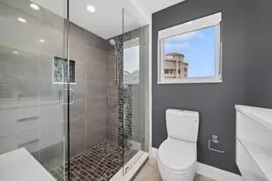 300 SE 5th Ave, Boca Raton, FL 33432 - Photo 23