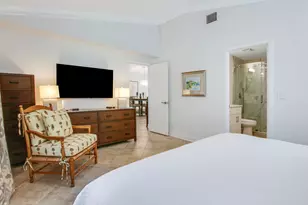 824 Club Dr, Palm Beach Gardens, FL 33418 - Photo 5