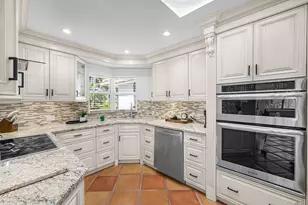 18 Bristol Ln, Boynton Beach, FL 33436 - Photo 15