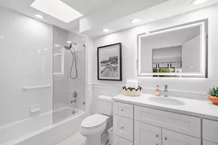 18 Bristol Ln, Boynton Beach, FL 33436 - Photo 49