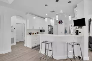 2744 SW 128th Ave, Miramar, FL 33027 - Photo 9