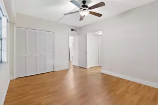 3499 Oaks Way, Pompano Beach, FL 33069 - Photo 9