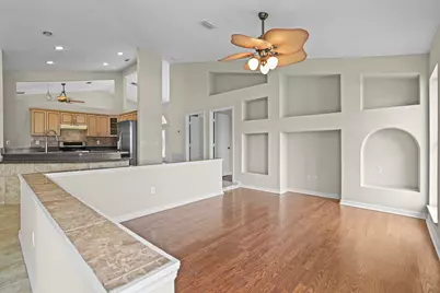 2001 SW Salvatierra Boulevard, Port Saint Lucie, FL 34987 - Photo 9