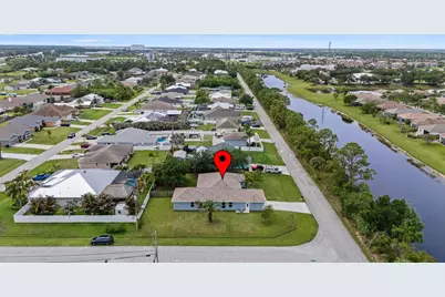 2001 SW Salvatierra Boulevard, Port Saint Lucie, FL 34987 - Photo 3