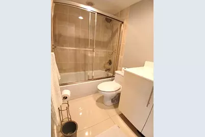 1830 Embassy Drive #611, West Palm Beach, FL 33401 - Photo 15