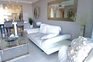 1830 Embassy Dr, West Palm Beach, FL 33401 - Photo 5