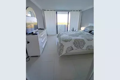 1830 Embassy Drive #611, West Palm Beach, FL 33401 - Photo 13