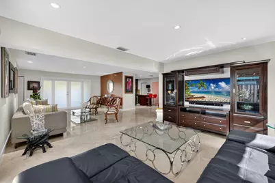 2300 NE 16th Avenue, Wilton Manors, FL 33305 - Photo 11