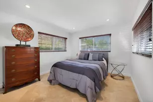 2300 NE 16th Ave, Wilton Manors, FL 33305 - Photo 17