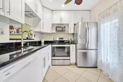 4805 NW 35th Street #412, Lauderdale Lakes, FL 33319 - Photo 1