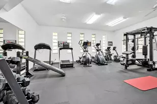 4805 NW 35th St, Lauderdale Lakes, FL 33319 - Photo 15