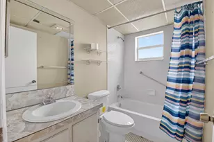 421 Piedmont, Delray Beach, FL 33484 - Photo 15