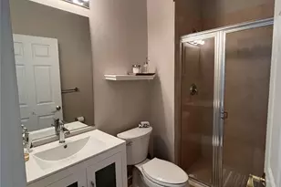 3932 Coral Heights Way, Oakland Park, FL 33308 - Photo 15