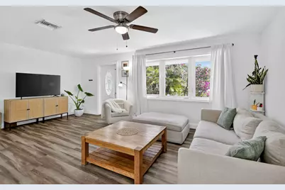 153 SE 30th Avenue, Boynton Beach, FL 33435 - Photo 5