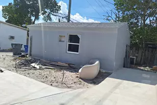 1942 Buchanan St, Hollywood, FL 33020 - Photo 41