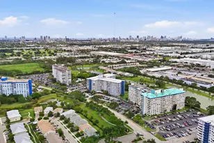 4330 Hillcrest Dr, Hollywood, FL 33021 - Photo 43