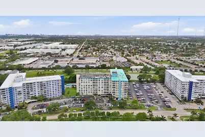4330 Hillcrest Drive #804, Hollywood, FL 33021 - Photo 39