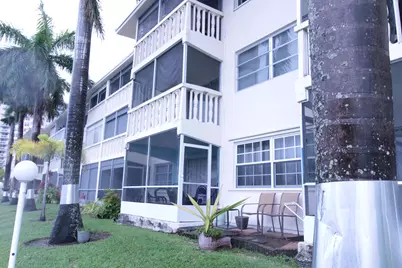 460 Paradise Isle Boulevard #203, Hallandale Beach, FL 33009 - Photo 7