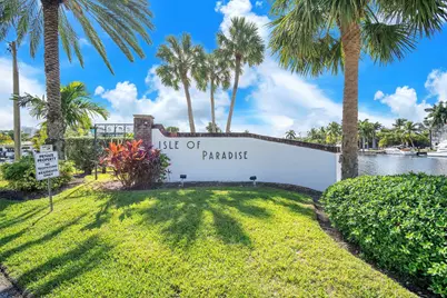 460 Paradise Isle Boulevard #203, Hallandale Beach, FL 33009 - Photo 15