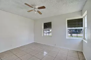 1560 NE 31st Ct, Pompano Beach, FL 33064 - Photo 17