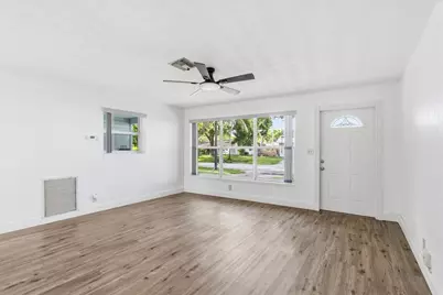 1510 NE 32nd Place, Pompano Beach, FL 33064 - Photo 9