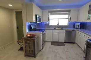 9501 Sunrise Lakes Blvd, Sunrise, FL 33322 - Photo 5