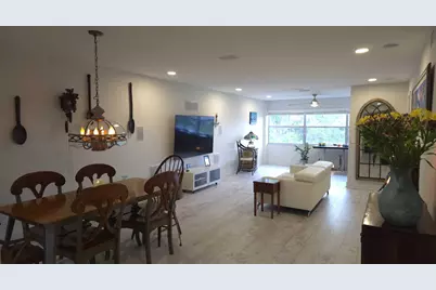 9501 Sunrise Lakes Boulevard #305, Sunrise, FL 33322 - Photo 13