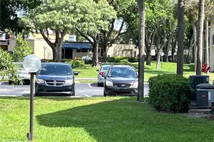 1921 SW 15th St, Deerfield Beach, FL 33442 - Photo 7