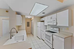 2807 Veronia Dr, Palm Beach Gardens, FL 33410 - Photo 9