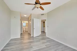 616 Clearwater Park Rd, West Palm Beach, FL 33401 - Photo 11