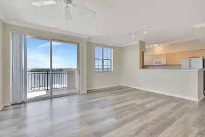 616 Clearwater Park Road #1013, West Palm Beach, FL 33401 - Photo 3