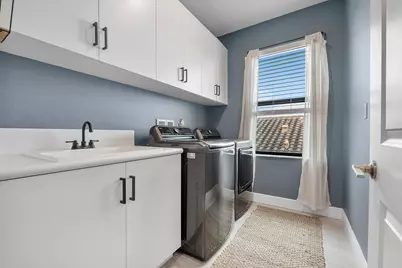 8775 E Baypoint Circle, Parkland, FL 33076 - Photo 29