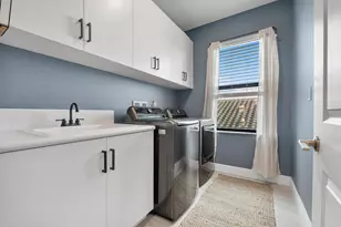 8775 E Baypoint Cir, Parkland, FL 33076 - Photo 29