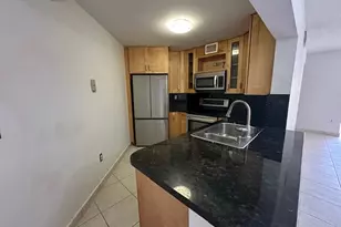 10237 NW 9th St Circle, Miami, FL 33172 - Photo 3
