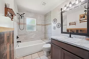 2360 87th Ct, Vero Beach, FL 32966 - Photo 21