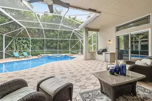 856 Forest Glen Ln, Wellington, FL 33414 - Photo 3