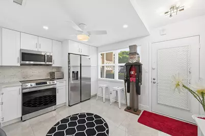2403 Antigua Circle #M1, Coconut Creek, FL 33066 - Photo 13