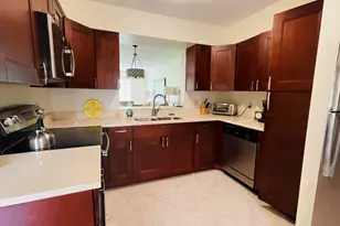 7006 Huntington Ln, Delray Beach, FL 33446 - Photo 5