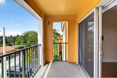 157 Yacht Club Way #303, Hypoluxo, FL 33462 - Photo 19