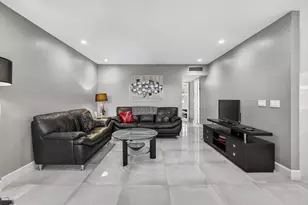 160 Easthampton G, West Palm Beach, FL 33417 - Photo 5