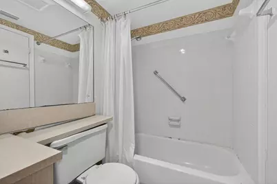 159 Easthampton G, West Palm Beach, FL 33417 - Photo 11