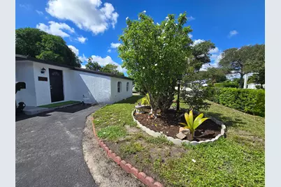 6138 Southgate Boulevard, Margate, FL 33068 - Photo 1