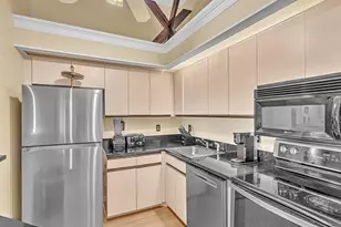 1109 Duncan Cir, Palm Beach Gardens, FL 33418 - Photo 3