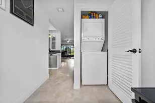 7928 Sanibel Dr, Tamarac, FL 33321 - Photo 15