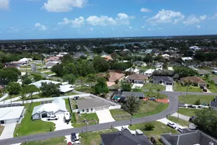 228 SE Sims Cir, Port Saint Lucie, FL 34984 - Photo 23